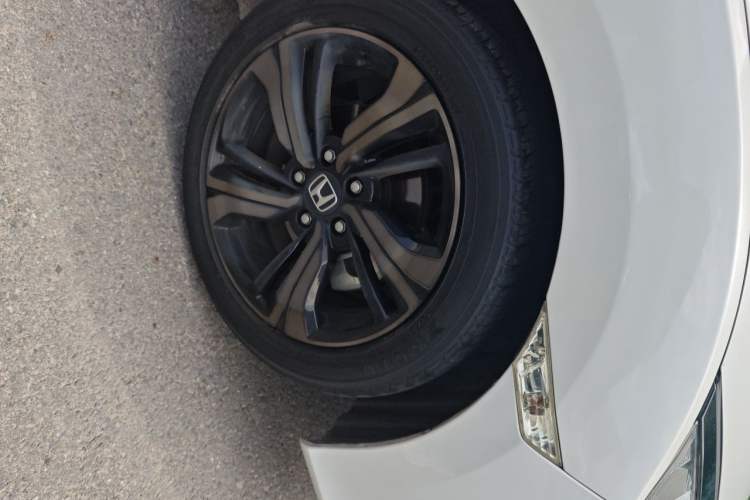 Used Honda Civic 2019 220TURBO CVT Dynamic Edition China V Emission Standard Right Front Wheel Hub