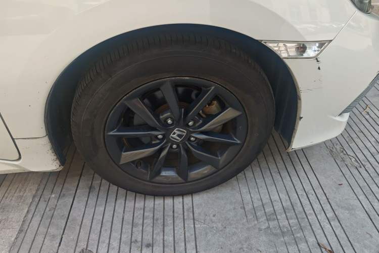 Used Honda Civic 2019 220TURBO CVT Dynamic Edition China VI Right Front Wheel Hub
