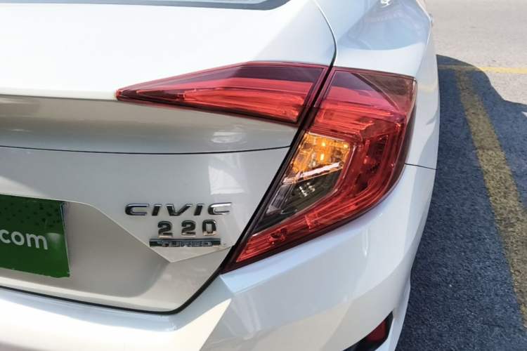 Used Honda Civic 2019 180TURBO CVT Shangdong Edition China VI Right Rear Taillight