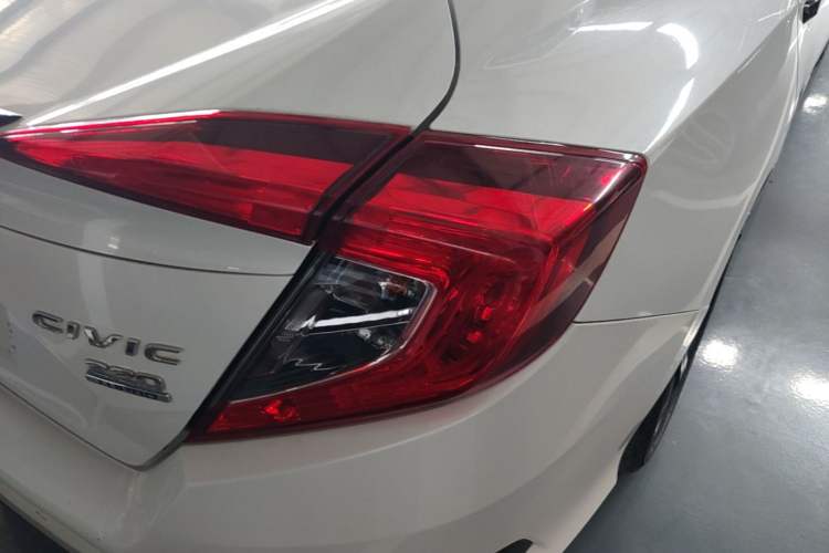 Used Honda Civic 2019 220TURBO CVT Dynamic Edition China V Emission Standard Right Rear Taillight
