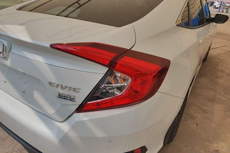 Used Honda Civic 2019 220TURBO CVT Dynamic Edition China VI Right Rear Taillight