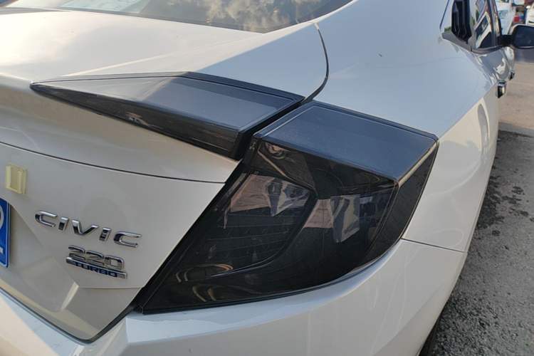 Used Honda Civic 2019 220TURBO CVT Dynamic Edition China VI Right Rear Taillight