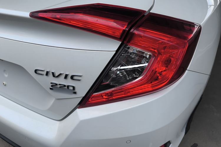 Used Honda Civic 2019 220TURBO CVT Dynamic Edition China VI Right Rear Taillight