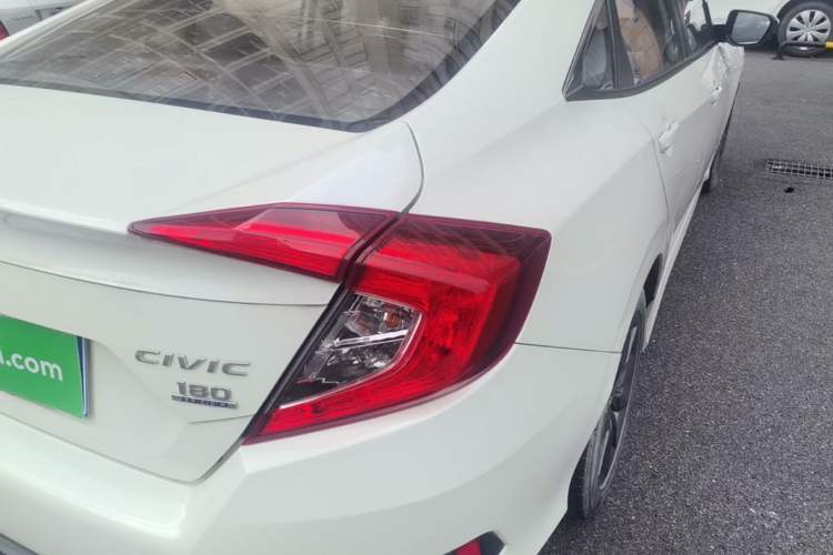 Used Honda Civic 2019 180TURBO CVT Shangdong Edition China VI Right Rear Taillight