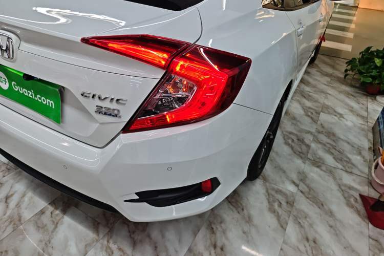 Used Honda Civic 2019 220TURBO CVT Dynamic Edition China VI Right Rear Taillight