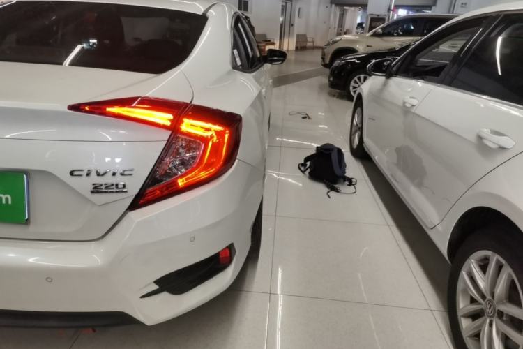 Used Honda Civic 2019 220TURBO CVT Dynamic Edition China VI Right Rear Taillight