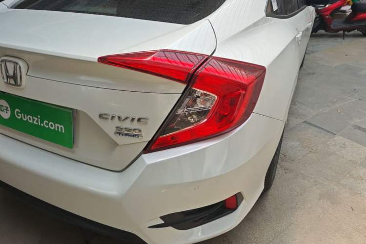 Used Honda Civic 2019 220TURBO CVT Dynamic Edition China VI Right Rear Taillight