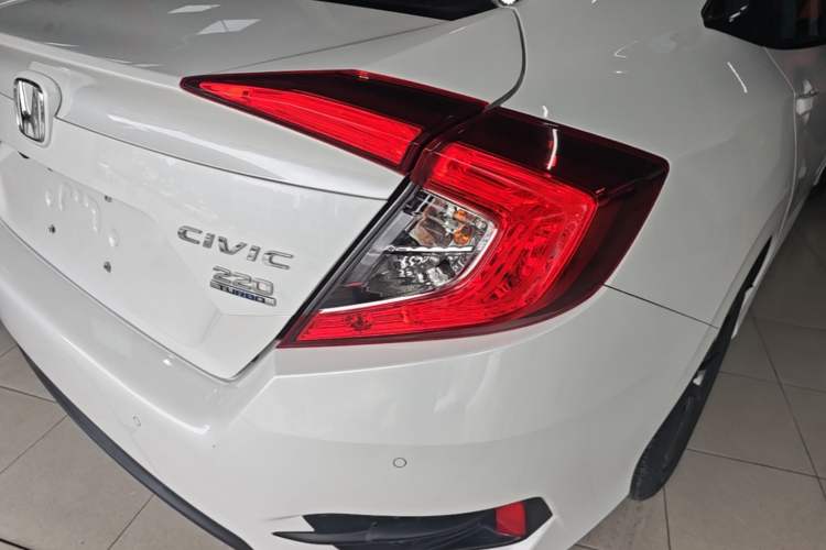 Used Honda Civic 2019 220TURBO CVT Dynamic Edition China VI Right Rear Taillight