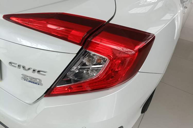 Used Honda Civic 2019 220TURBO CVT Dynamic Edition China VI Right Rear Taillight