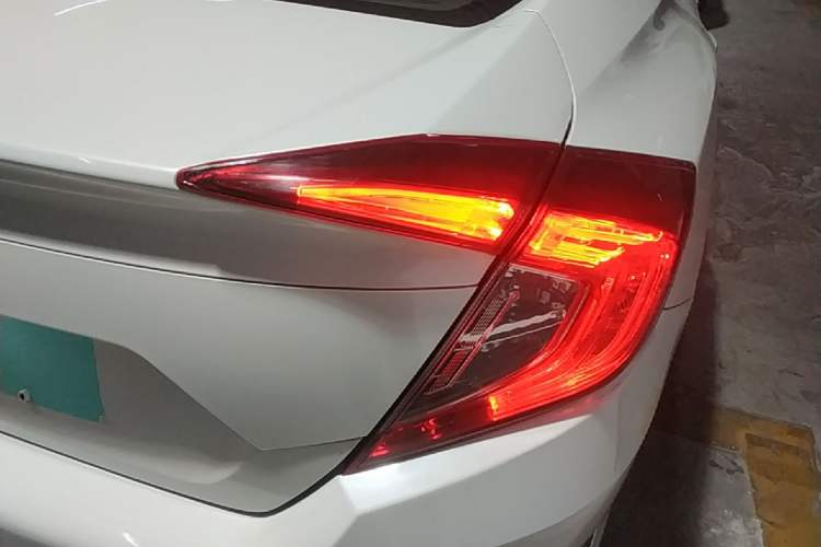 Used Honda Civic 2019 220TURBO Manual Jinkong Edition China VI Right Rear Taillight