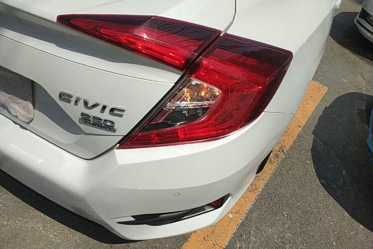 Used Honda Civic 2019 220TURBO CVT Dynamic Edition China VI Right Rear Taillight