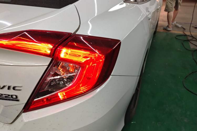 Used Honda Civic 2019 220TURBO CVT Dynamic Edition China VI Right Rear Taillight