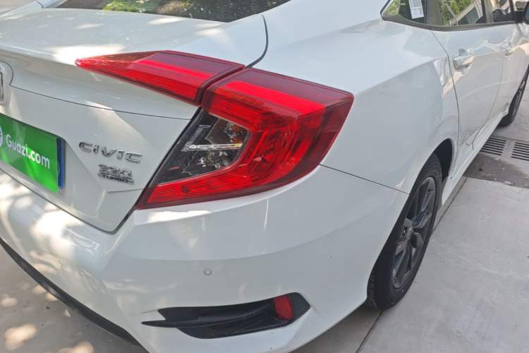 Used Honda Civic 2019 220TURBO CVT Dynamic Edition China VI Right Rear Taillight