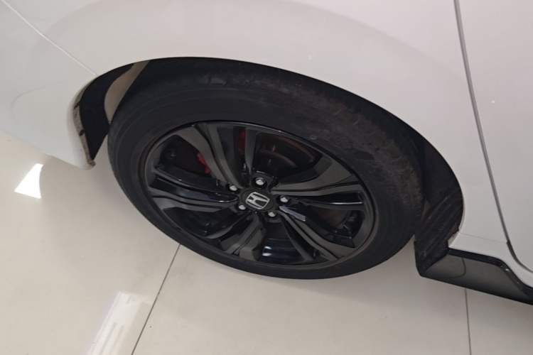 Used Honda Civic 2019 220TURBO CVT Dynamic Edition China VI Emission Standard Right Rear Wheel Hub