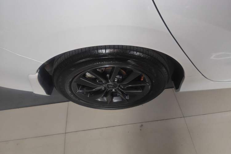 Used Honda Civic 2019 220TURBO CVT Dynamic Edition China VI Right Rear Wheel Hub