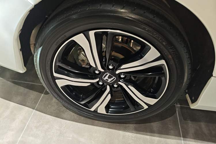 Used Honda Civic 2019 220TURBO CVT Power Edition China VI Emission Standard Right Rear Wheel Hub