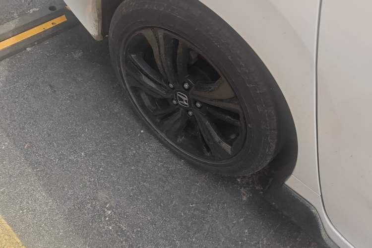 Used Honda Civic 2019 220TURBO CVT Dynamic Edition China VI Emission Standard Right Rear Wheel Hub