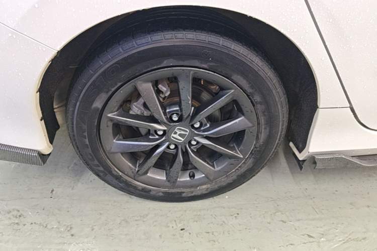 Used Honda Civic 2019 220TURBO CVT Dynamic Edition China VI Right Rear Wheel Hub