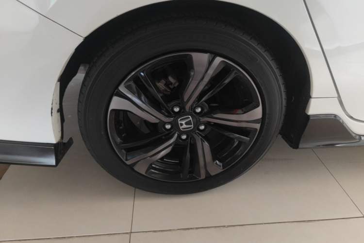Used Honda Civic 2019 220TURBO CVT Dynamic Edition China VI Emission Standard Right Rear Wheel Hub
