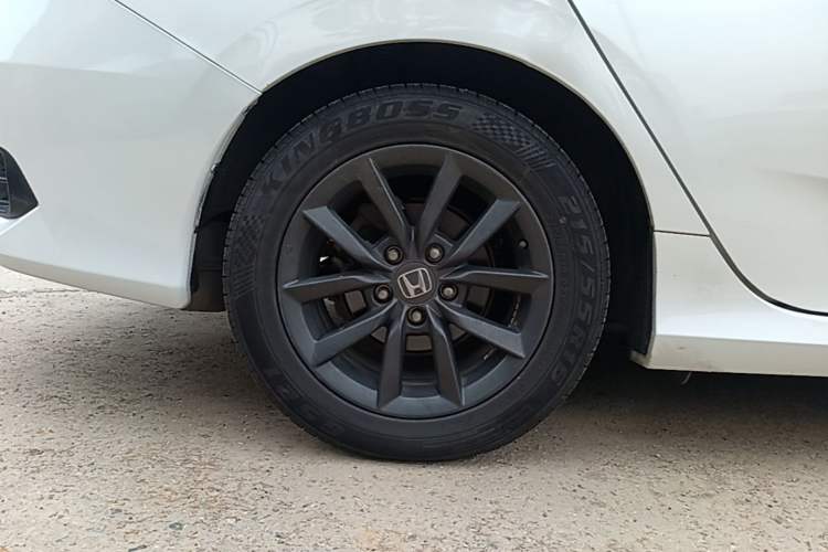Used Honda Civic 2019 220TURBO CVT Dynamic Edition China VI Right Rear Wheel Hub