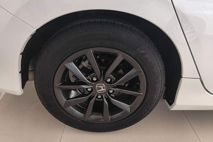 Used Honda Civic 2019 220TURBO CVT Dynamic Edition China VI Right Rear Wheel Hub