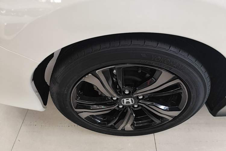 Used Honda Civic 2019 220TURBO CVT Dynamic Edition China VI Emission Standard Right Rear Wheel Hub
