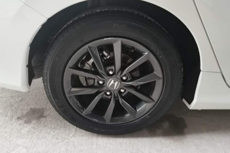 Used Honda Civic 2019 220TURBO CVT Dynamic Edition China VI Right Rear Wheel Hub