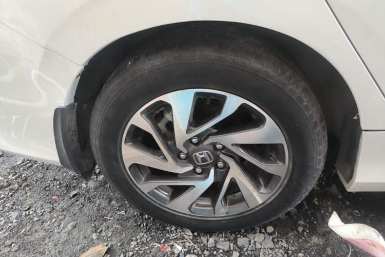 Used Honda Civic 2019 180TURBO CVT Shangyue Edition China VI Emission Standard Right Rear Wheel Hub