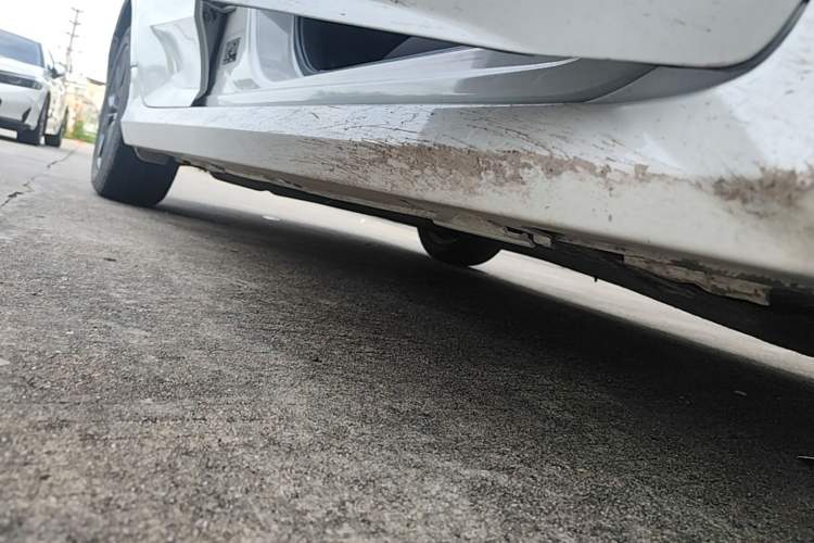 Used Honda Civic 2019 220TURBO CVT Dynamic Edition China VI Right Side Sill