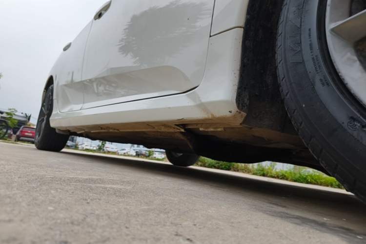 Used Honda Civic 2019 180TURBO CVT Shangdong Edition China VI Right Side Sill