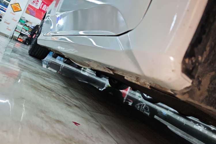 Used Honda Civic 2019 220TURBO CVT Dynamic Edition China VI Right Side Sill