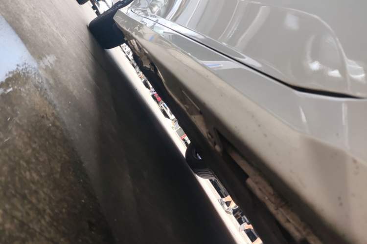 Used Honda Civic 2019 220TURBO CVT Dynamic Edition China VI Right Side Sill