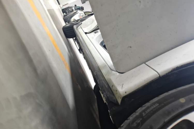 Used Honda Civic 2019 220TURBO CVT Dynamic Edition China VI Emission Standard Right Side Sill