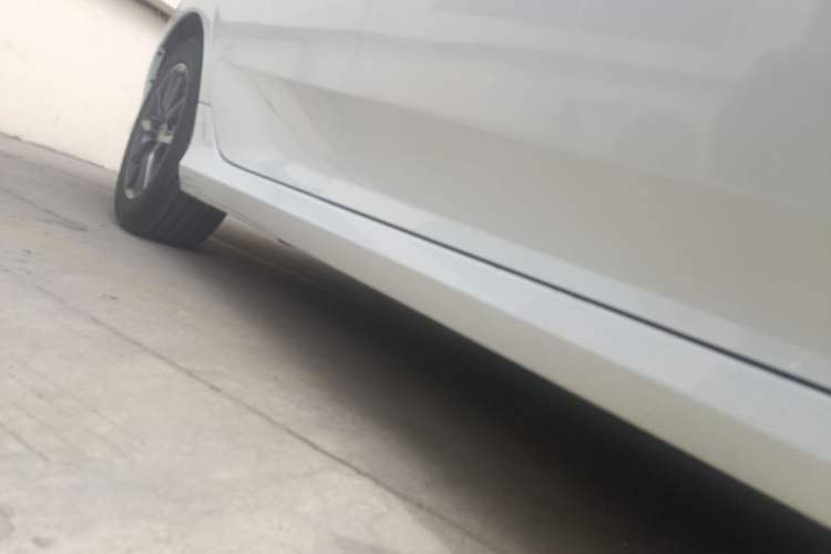 Used Honda Civic 2019 220TURBO CVT Dynamic Edition China VI Right Side Sill