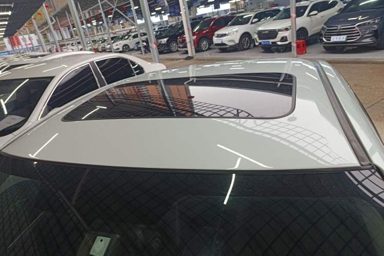Used Honda Civic 2019 220TURBO CVT Dynamic Edition China VI Roof