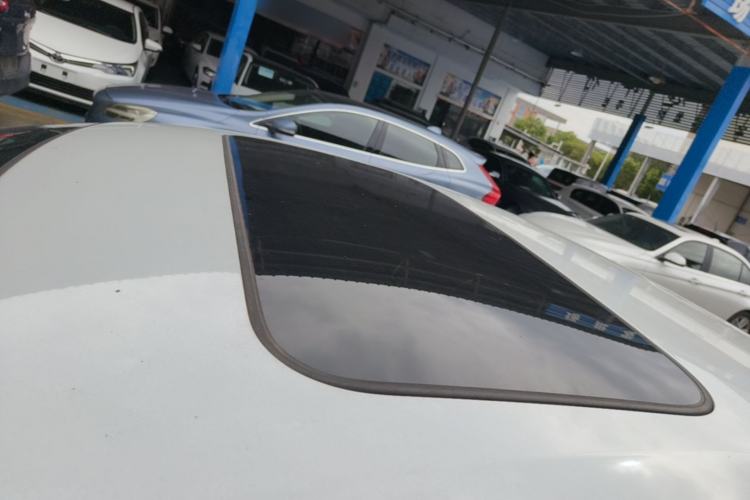 Used Honda Civic 2019 220TURBO CVT Dynamic Edition China VI Roof