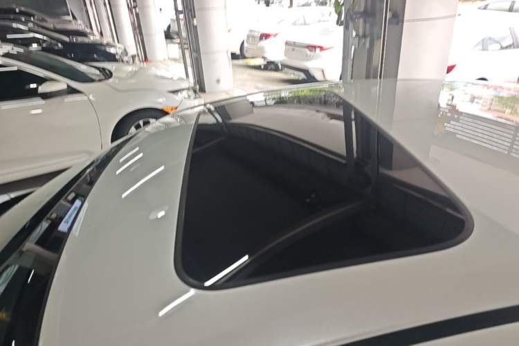 Used Honda Civic 2019 220TURBO CVT Dynamic Edition China VI Roof