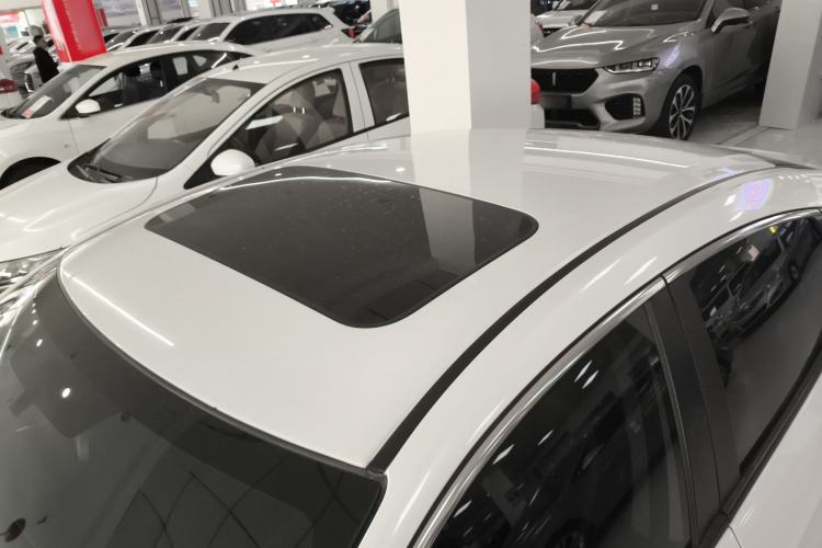 Used Honda Civic 2019 220TURBO CVT Dynamic Edition China VI Roof