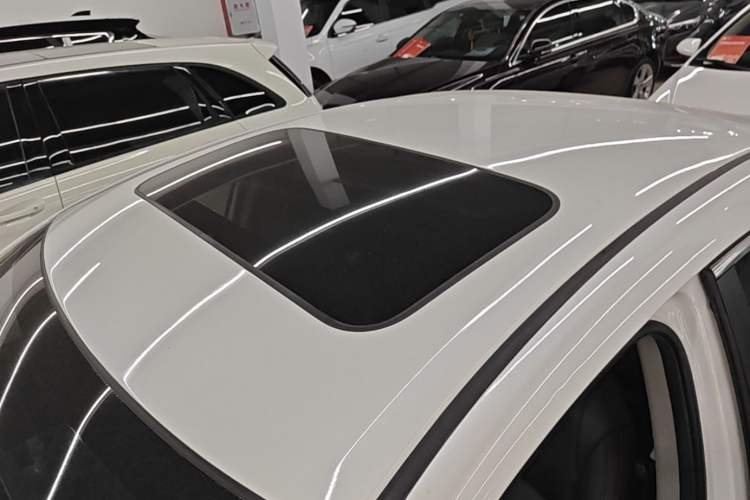 Used Honda Civic 2019 220TURBO CVT Dynamic Edition China VI Roof