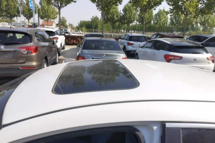 Used Honda Civic 2019 220TURBO CVT Dynamic Edition China VI Roof