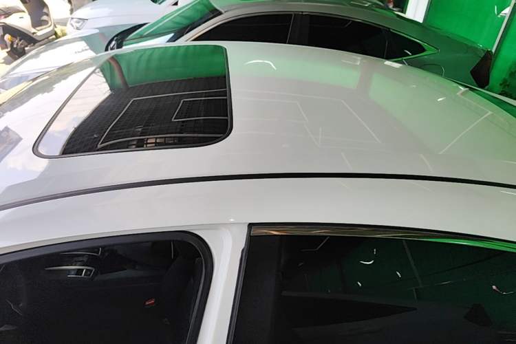 Used Honda Civic 2019 220TURBO CVT Dynamic Edition China VI Roof