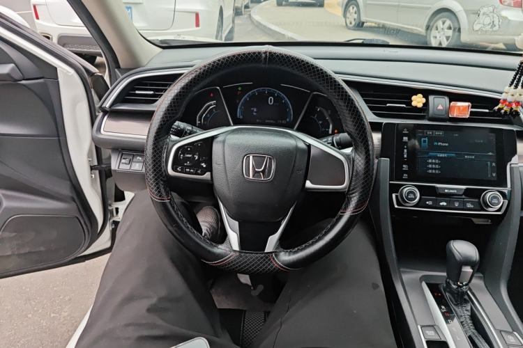 Used Honda Civic 2019 220TURBO CVT Dynamic Edition China VI Steering Wheel