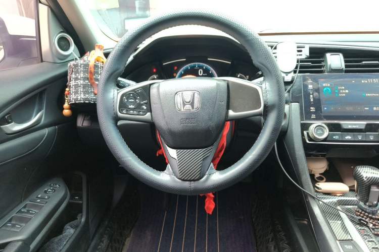 Used Honda Civic 2019 180TURBO CVT Shangqing Edition China V Steering Wheel