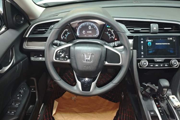 Used Honda Civic 2019 220TURBO CVT Dynamic Edition China VI Steering Wheel