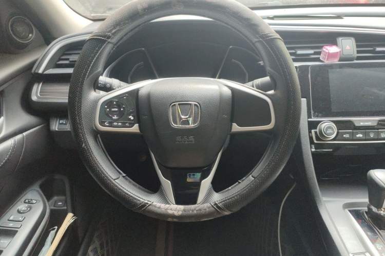 Used Honda Civic 2019 220TURBO CVT Dynamic Edition China V Steering Wheel