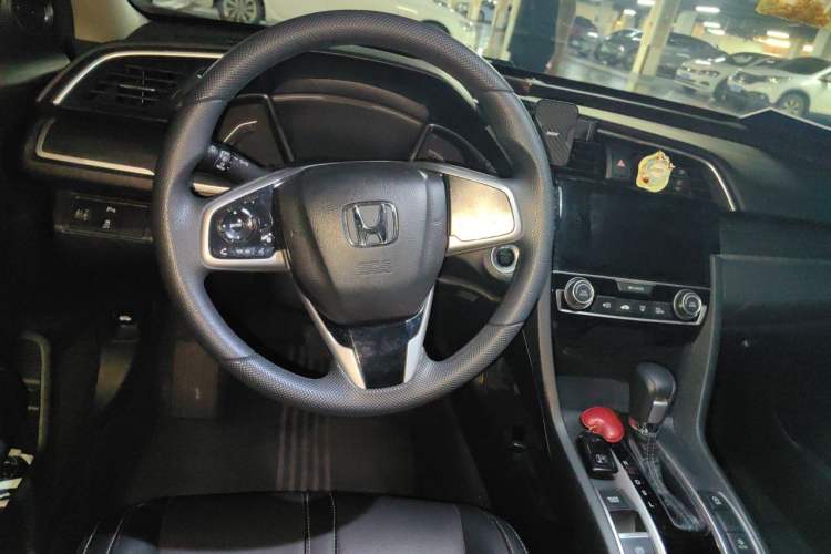 Used Honda Civic 2019 220TURBO CVT Dynamic Edition China V Steering Wheel