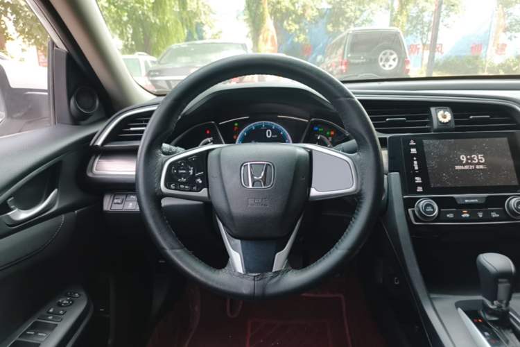 Used Honda Civic 2019 220TURBO CVT Dynamic Edition China VI Steering Wheel
