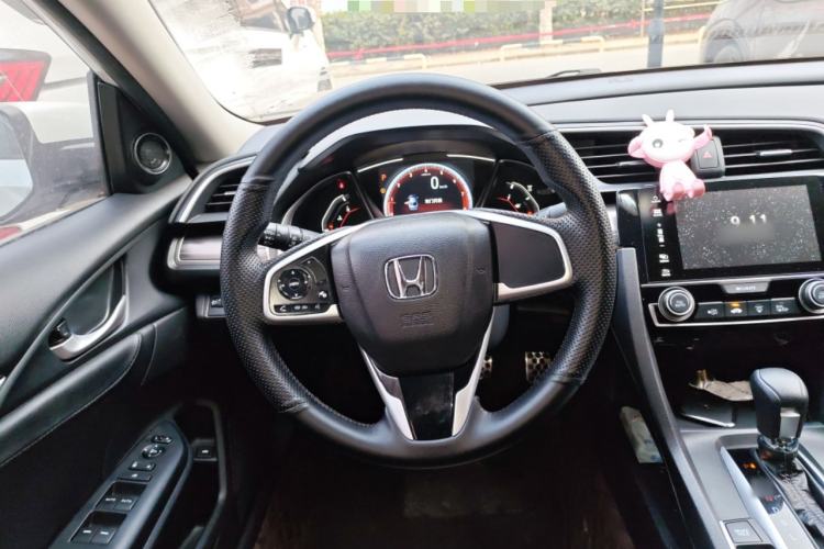 Used Honda Civic 2019 220TURBO CVT Dynamic Edition China VI Emission Standard Steering Wheel