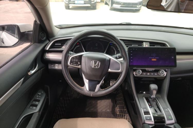 Used Honda Civic 2019 220TURBO CVT Dynamic Edition China V Emission Standard Steering Wheel