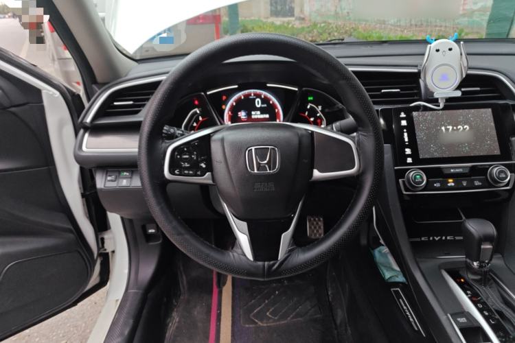 Used Honda Civic 2019 220TURBO CVT Dynamic Edition China VI Emission Standard Steering Wheel